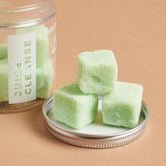 ❤️2/$23❤️ NWT Harper+Ari Exfoliating Cubes in Juice Cleanse - Picture 1 of 5